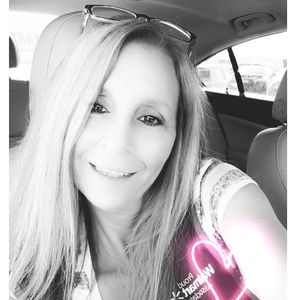 Meet your Posher, Brenda